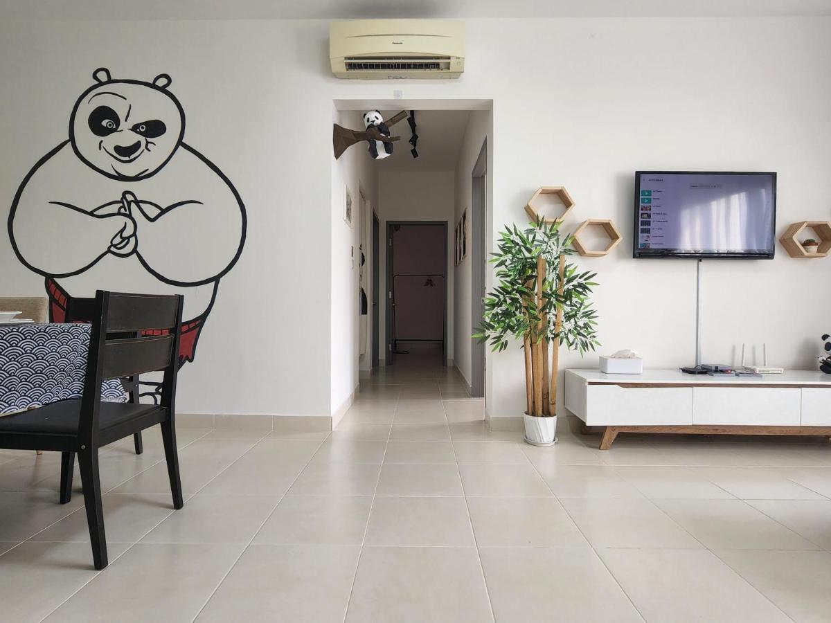 Netflix Panda House 3B2R Rimbayu Kota Kemuning With Atari Games Lejlighed Teluk Panglima Garang Eksteriør billede