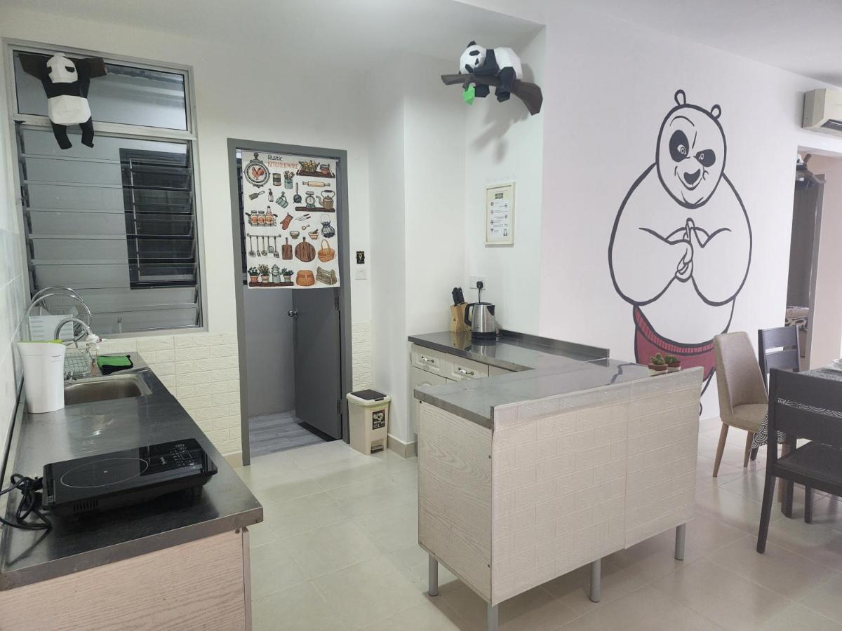 Netflix Panda House 3B2R Rimbayu Kota Kemuning With Atari Games Lejlighed Teluk Panglima Garang Eksteriør billede