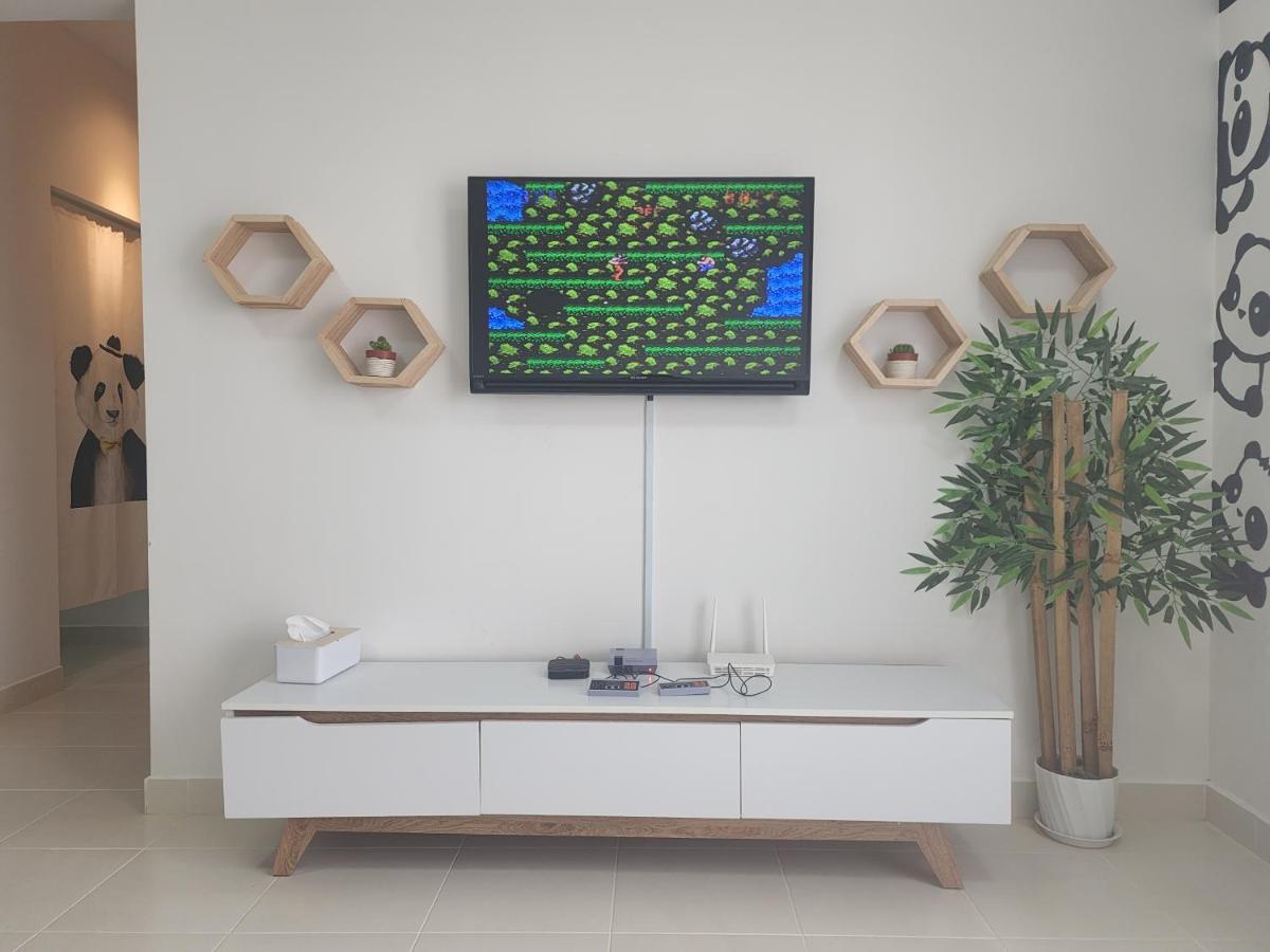 Netflix Panda House 3B2R Rimbayu Kota Kemuning With Atari Games Lejlighed Teluk Panglima Garang Eksteriør billede